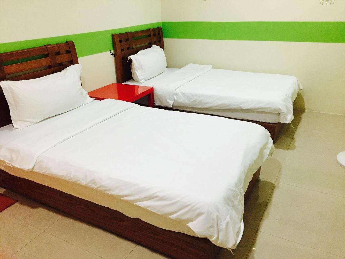 Station Backpackers Hostel Hualien City Εξωτερικό φωτογραφία